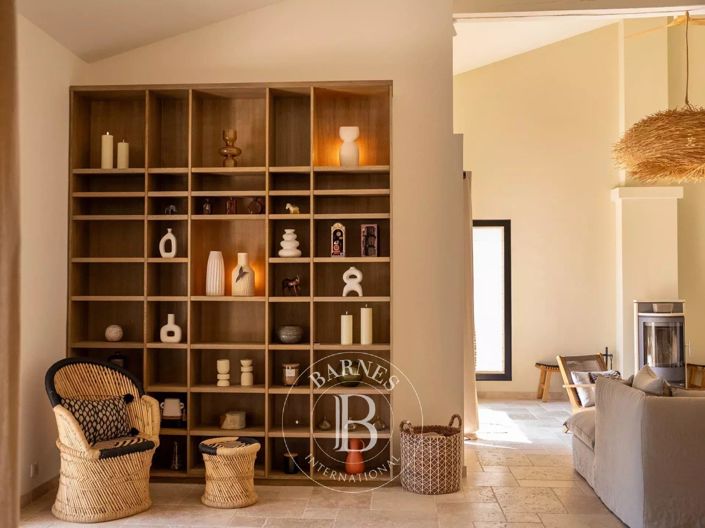 Image No.4-Maison de 5 chambres à vendre à Gordes