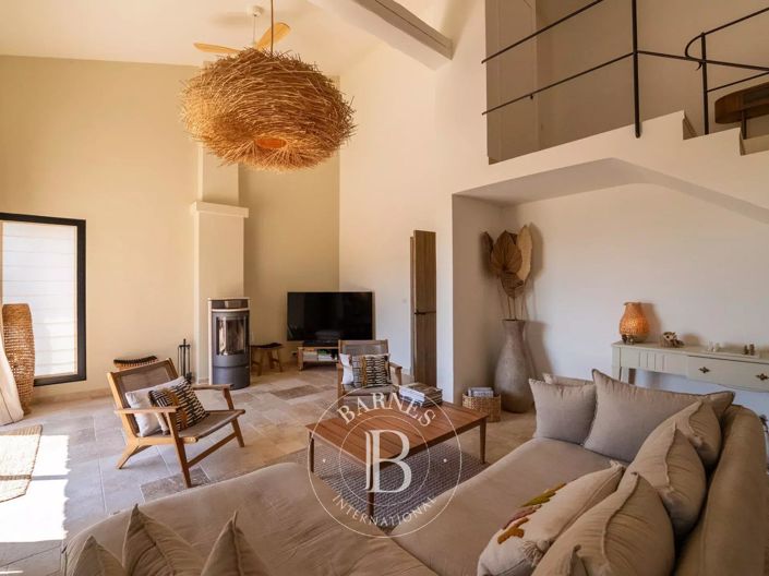 Image No.6-Maison de 5 chambres à vendre à Gordes