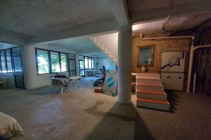 Image No.12-2 Bed House for sale