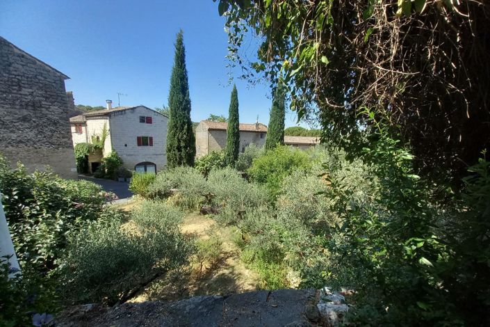 Image No.9-2 Bed House for sale