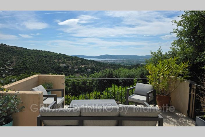 Image No.1-Appartement de 2 chambres à vendre à Grimaud