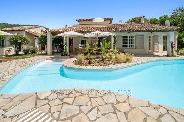 Image No.1-5 Bed House for sale