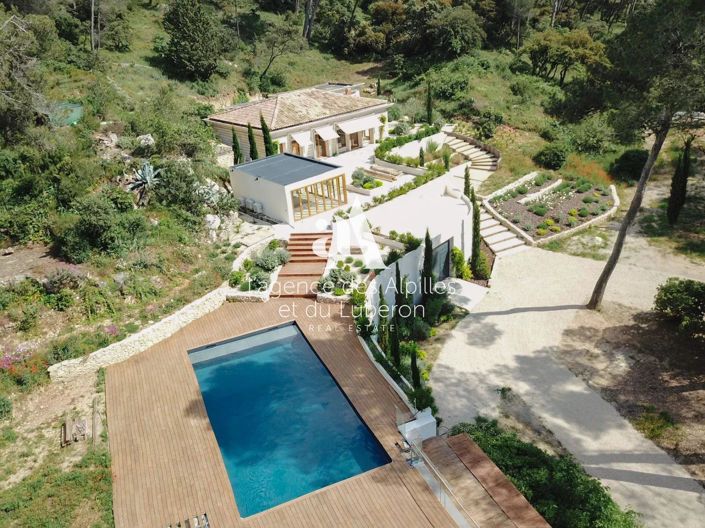 Image No.1-7 Bed House for sale