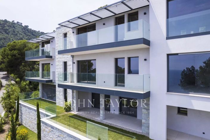 Image No.3-Maison de 7 chambres à vendre à Èze