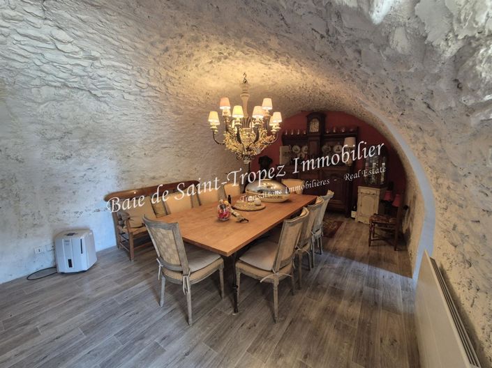 Image No.10-Maison de 4 chambres à vendre à Grimaud