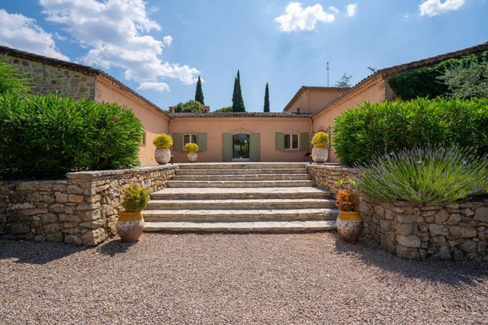 Image No.11-5 Bed House for sale