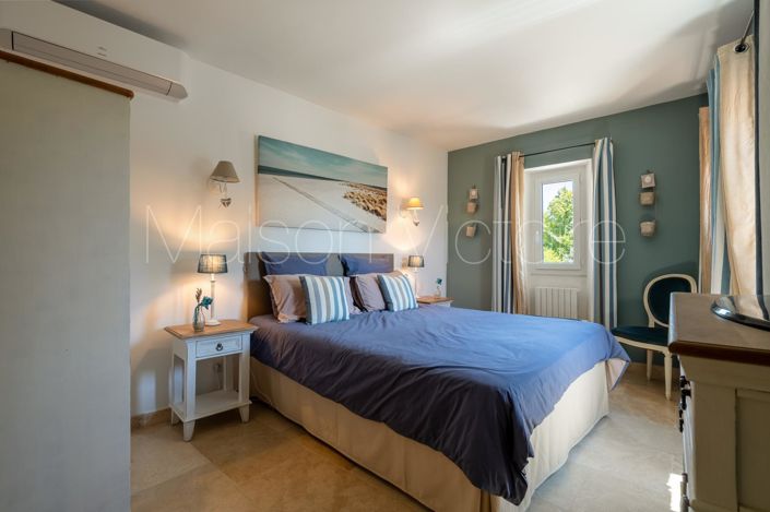 Image No.20-4 Bed House for sale