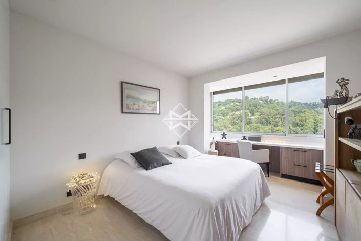 Image No.7-3 Bed Apartment for sale