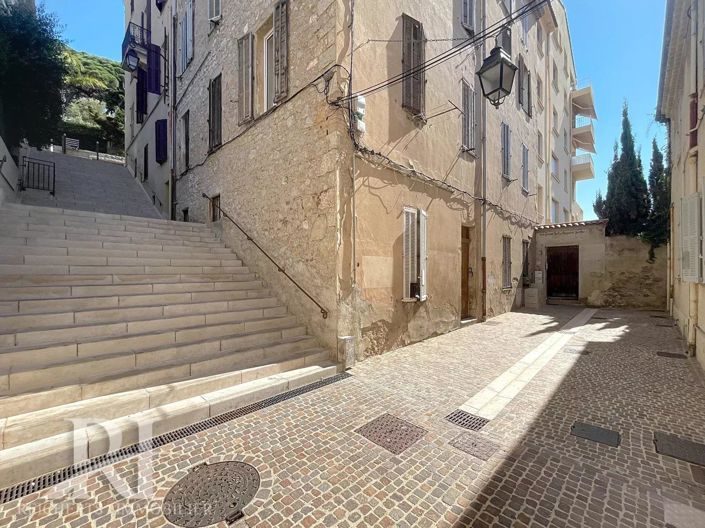 Image No.4-Appartement de 1 chambre à vendre à Cannes