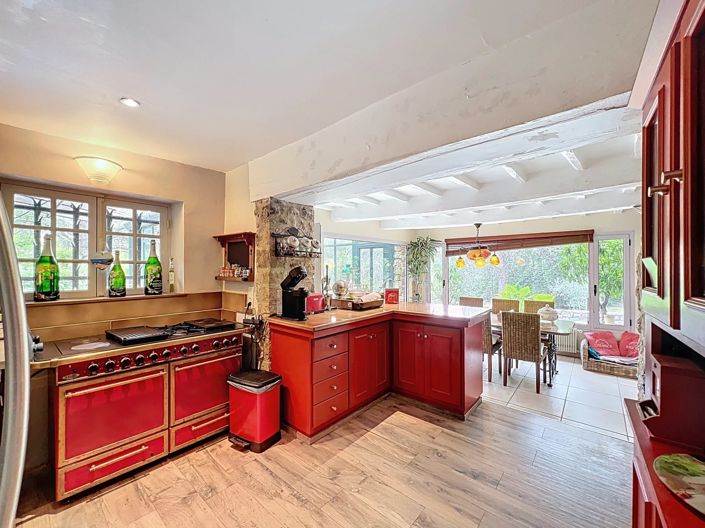 Image No.24-3 Bed House for sale