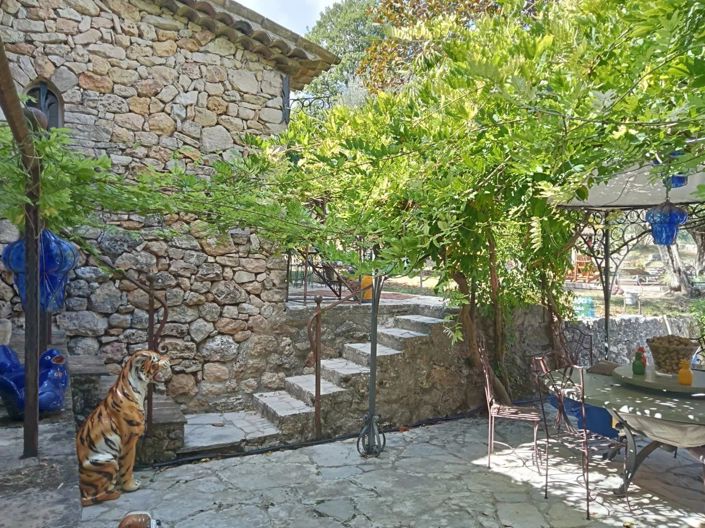 Image No.30-3 Bed House for sale