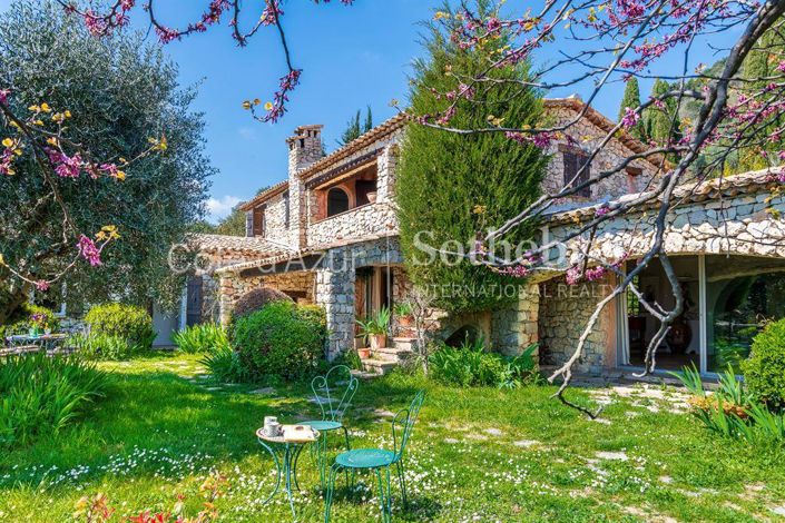 Image No.18-7 Bed Property for sale