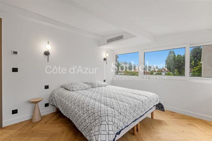 Image No.10-Propriété de 4 chambres à vendre à Cannes