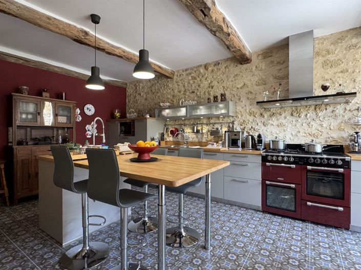 Image No.10-4 Bed House for sale