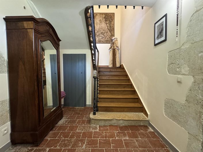 Image No.5-4 Bed House for sale