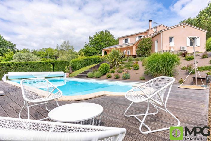 Image No.3-5 Bed House for sale