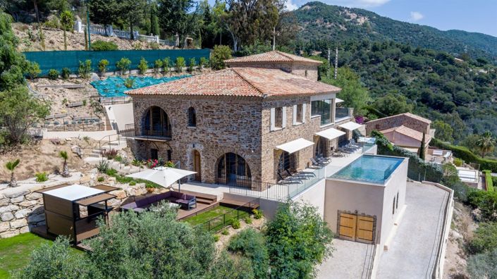 Image No.1-6 Bed House for sale