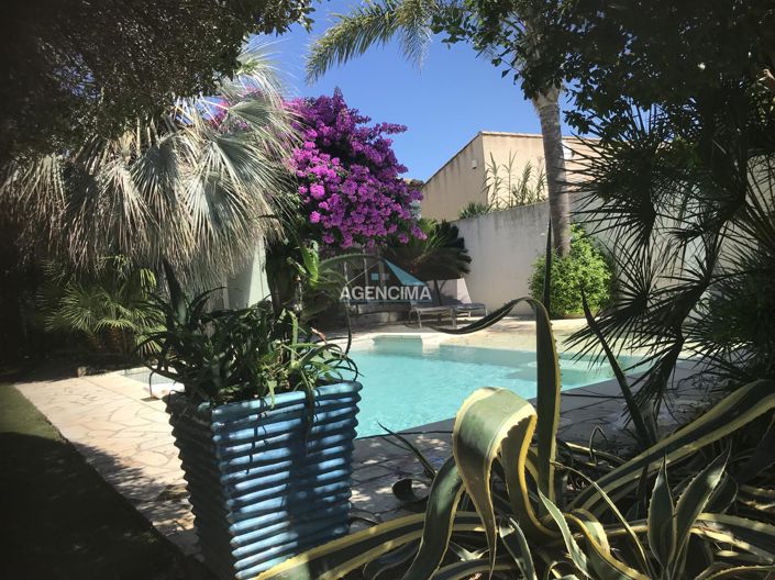 Image No.13-4 Bed House for sale