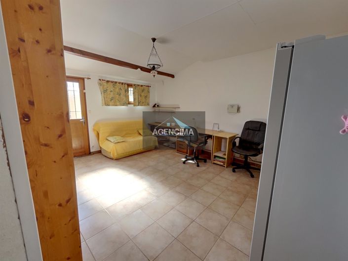 Image No.7-4 Bed House for sale