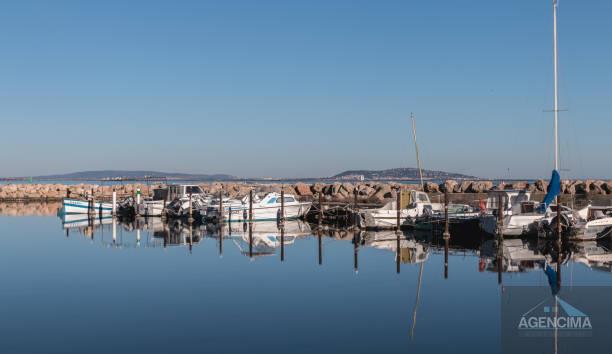 Image No.8-1 Bed House for sale