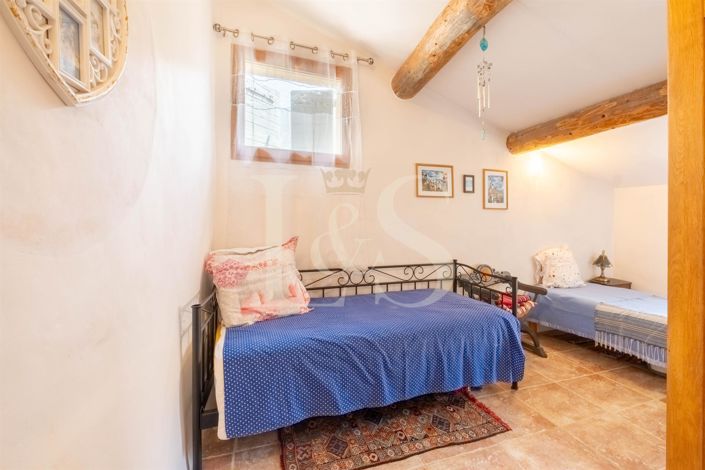 Image No.9-Maison de 4 chambres à vendre à Pierrelongue