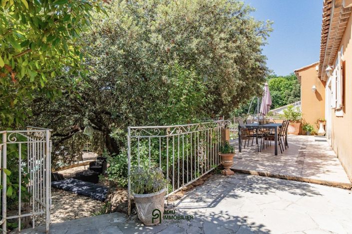 Image No.1-3 Bed House for sale