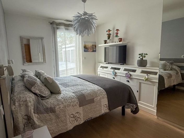 Image No.14-4 Bed House for sale