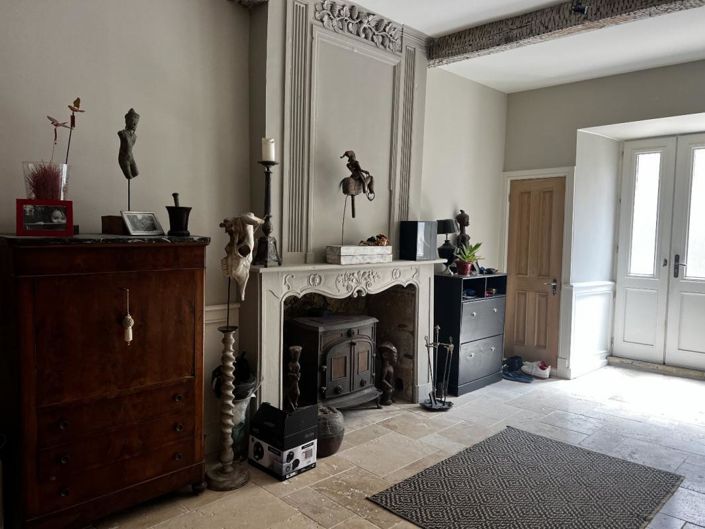 Image No.16-4 Bed House for sale