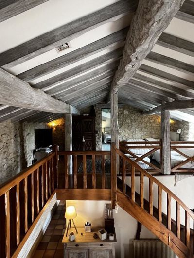 Image No.17-4 Bed House for sale