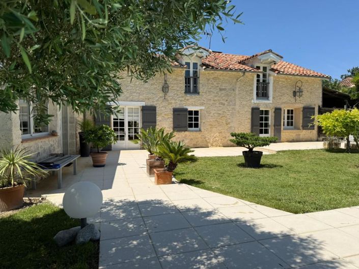 Image No.3-4 Bed House for sale