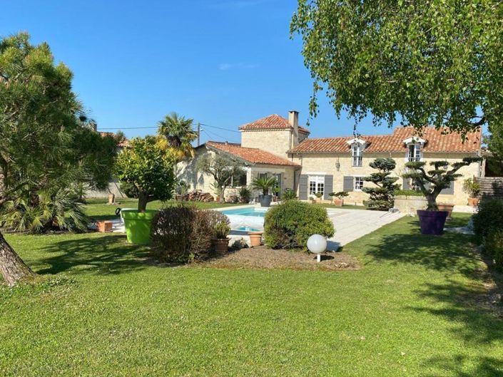 Image No.4-4 Bed House for sale