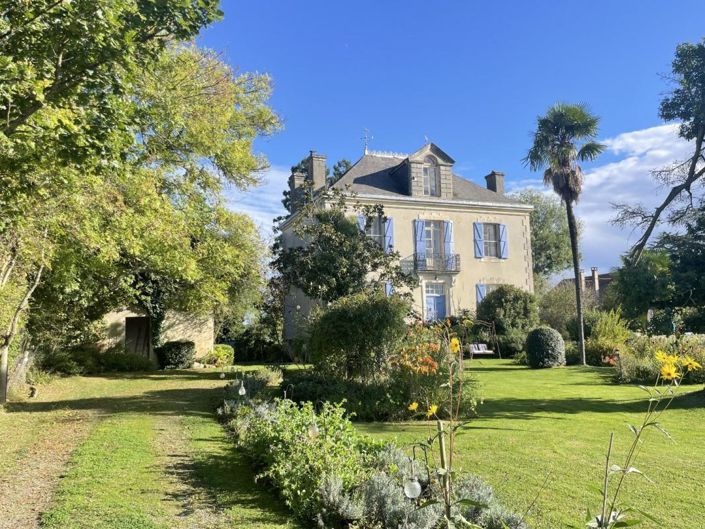 Image No.20-6 Bed House for sale