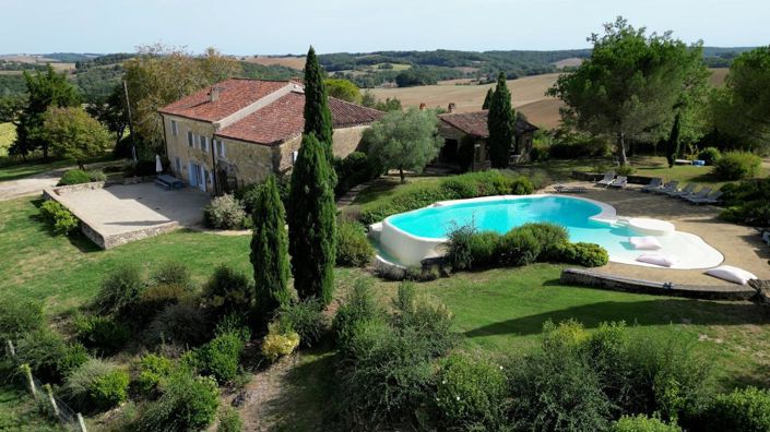 Image No.1-6 Bed House for sale