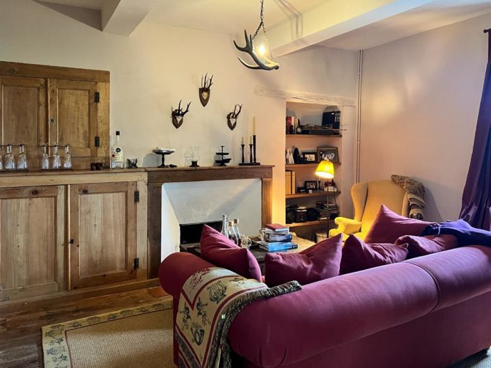 Image No.13-6 Bed House for sale