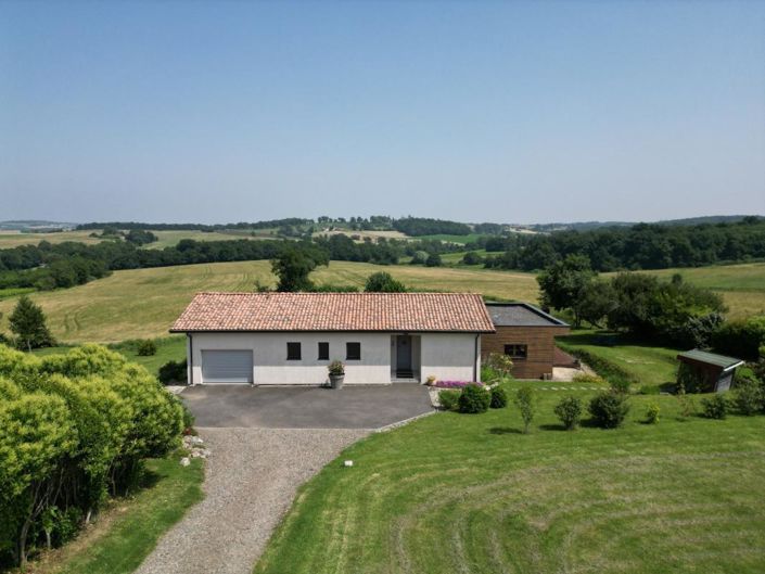 Image No.2-3 Bed House for sale