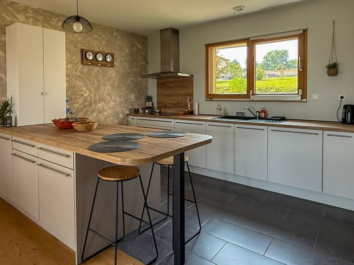 Image No.8-3 Bed House for sale