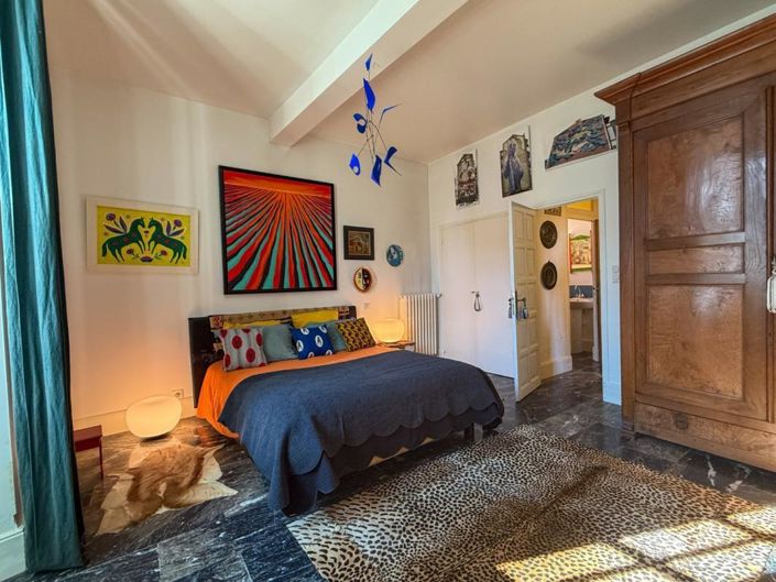 Image No.17-4 Bed House for sale