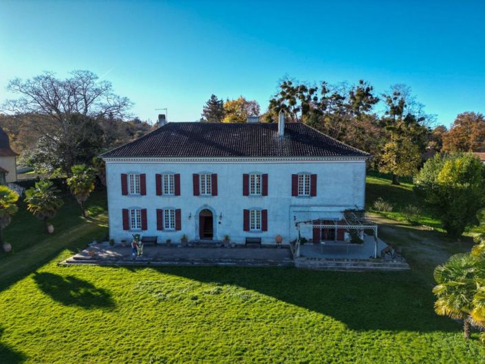 Image No.3-4 Bed House for sale