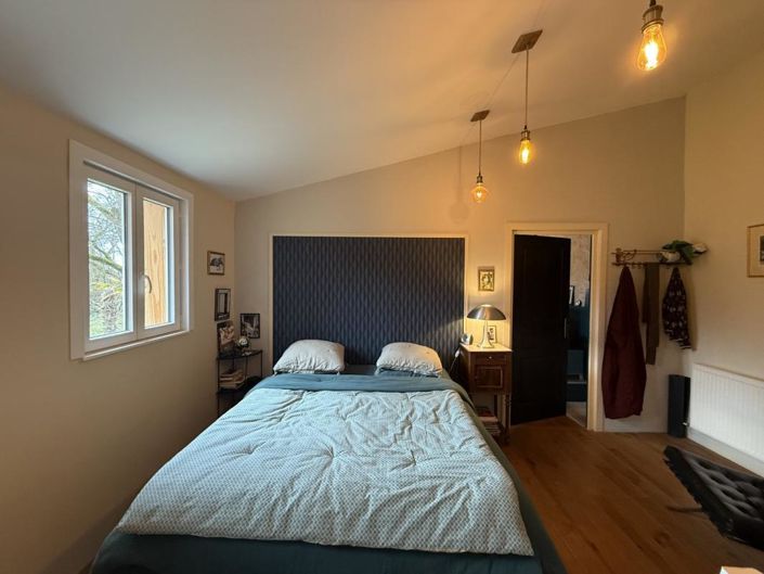 Image No.11-9 Bed House for sale