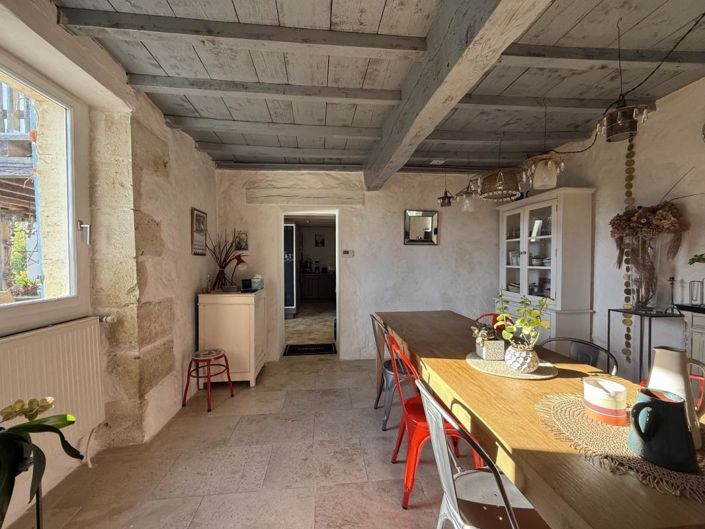 Image No.6-9 Bed House for sale