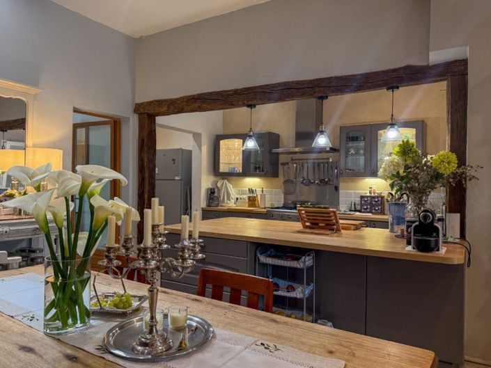 Image No.10-3 Bed House for sale