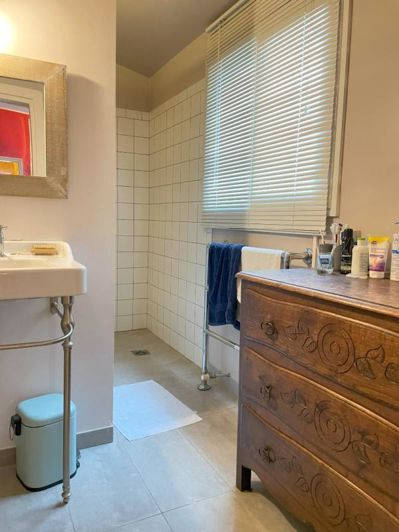 Image No.13-2 Bed House for sale