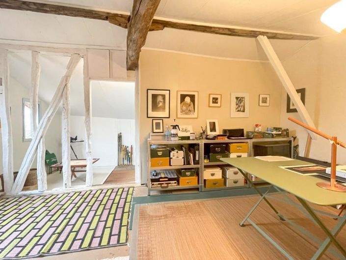 Image No.17-2 Bed House for sale