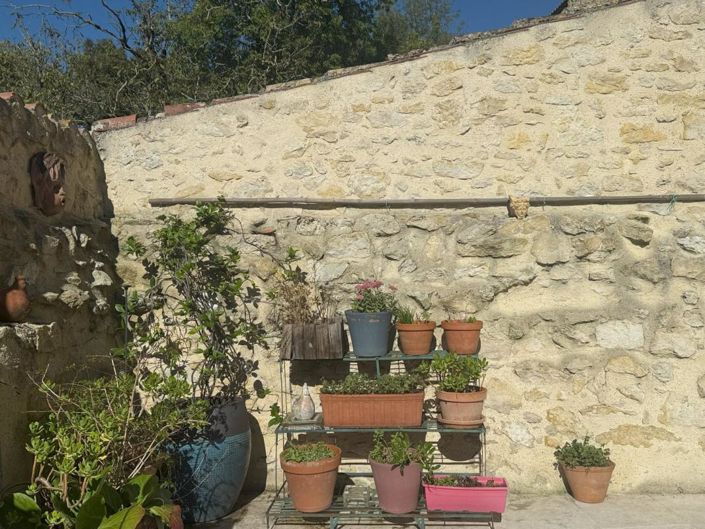 Image No.15-4 Bed House for sale