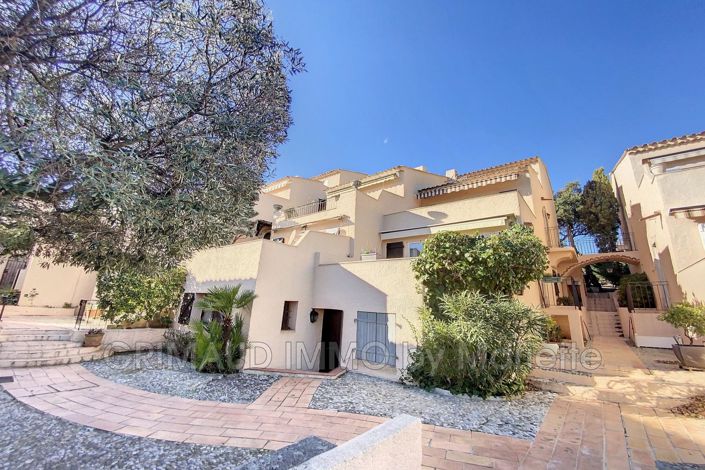 Image No.1-Appartement de 2 chambres à vendre à Grimaud