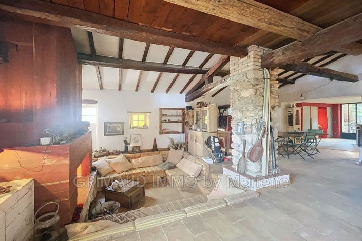 Image No.3-2 Bed House for sale