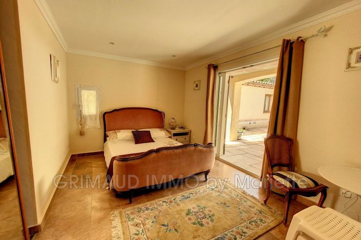 Image No.11-4 Bed House for sale