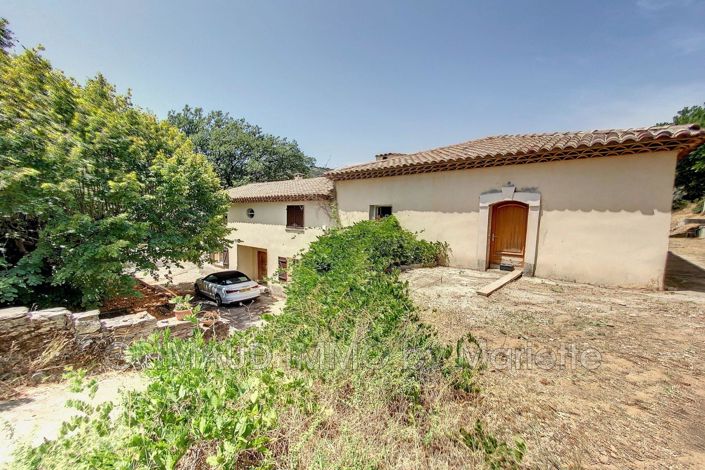 Image No.3-4 Bed House for sale