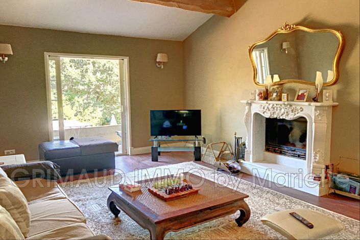 Image No.7-4 Bed House for sale