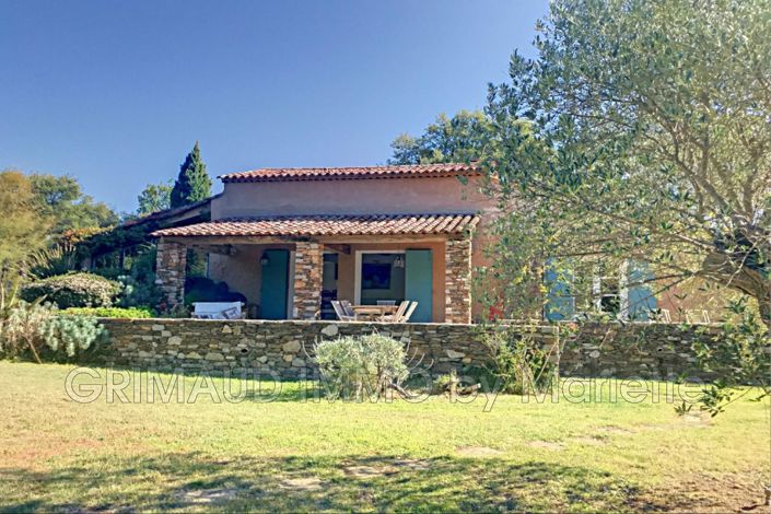 Image No.4-6 Bed House for sale